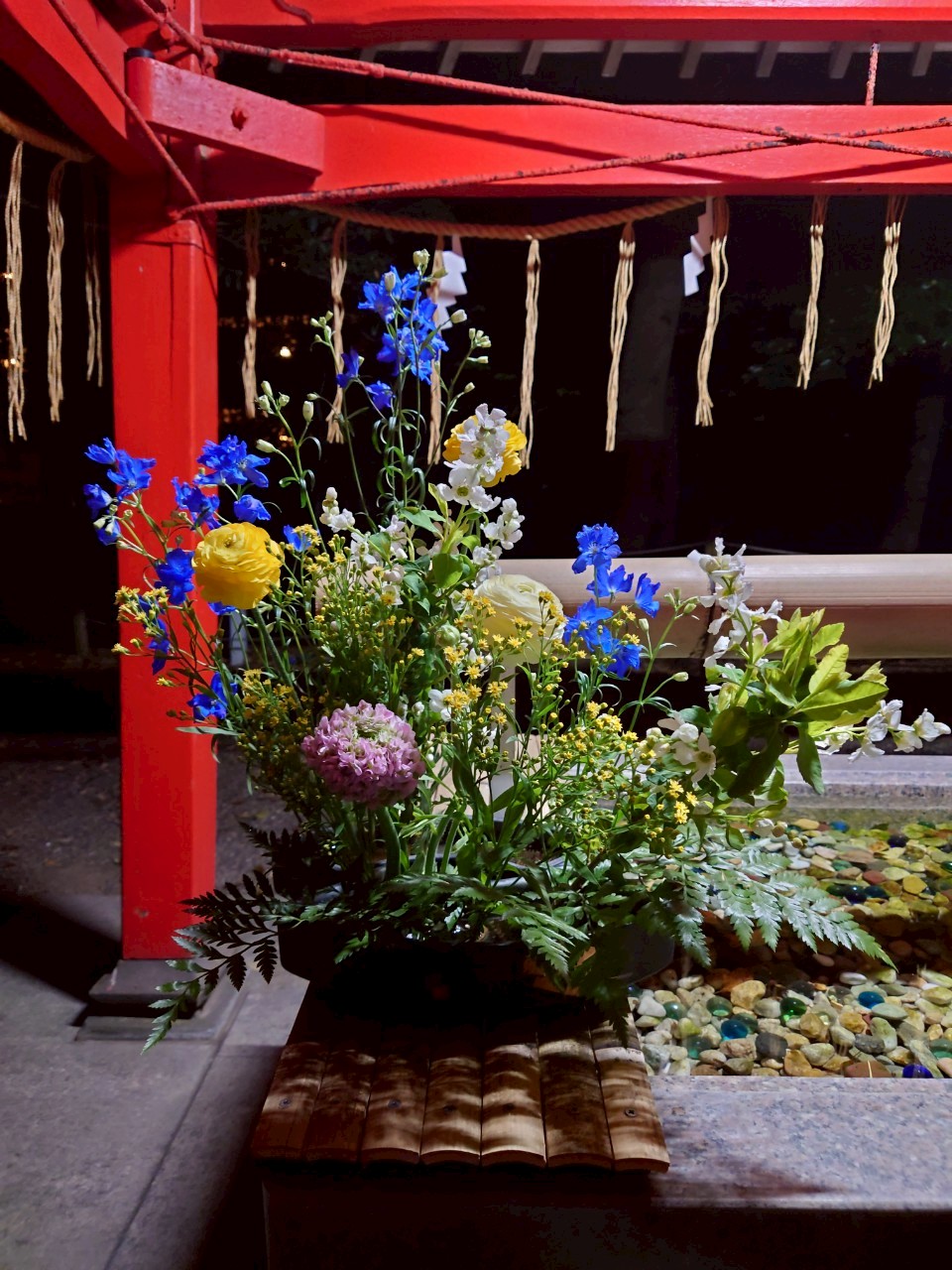 手水舎の花